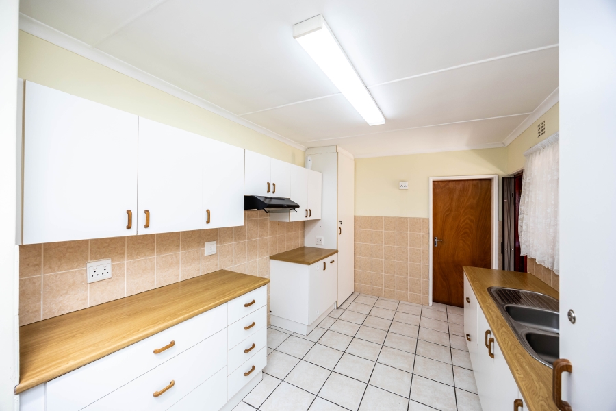 To Let 3 Bedroom Property for Rent in Gonubie Eastern Cape